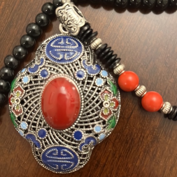 A beautiful Tibet spirit necklace - Picture 2 of 7